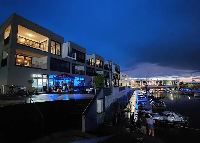 شقة Am Waldbad زفينكاو